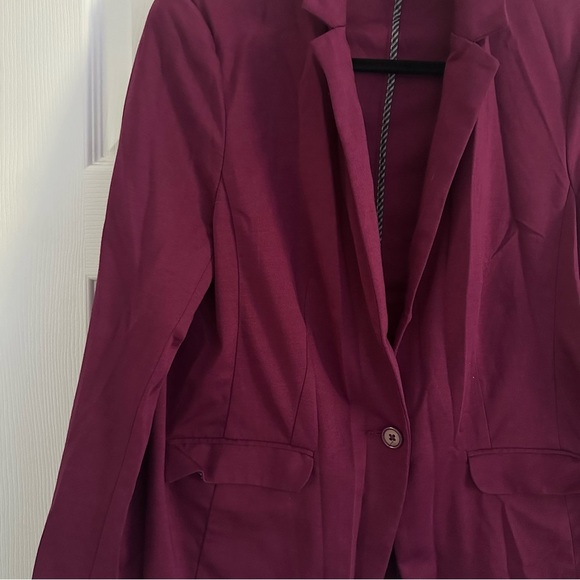 Size 0 Maurice’s Plum Purple Blazer Jacket - Picture 3 of 4